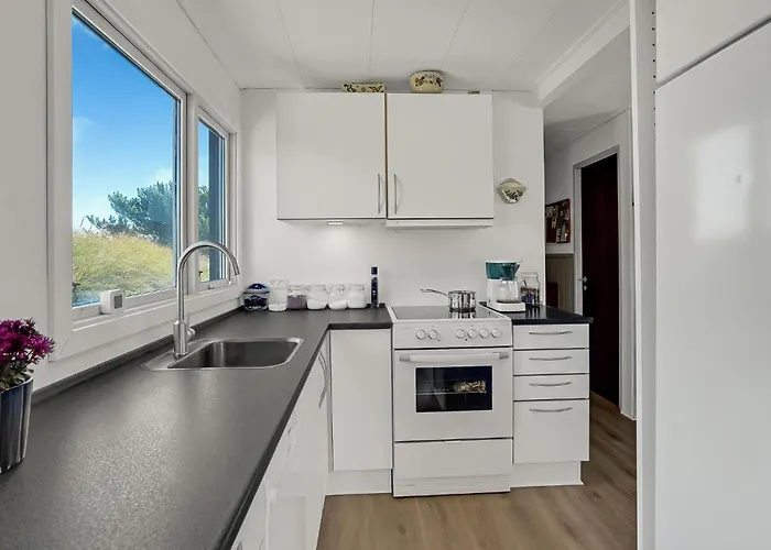 Semesterbostad 3 Bedroom Lovely In *