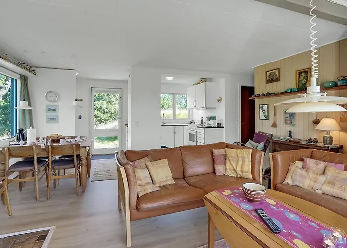 3 Bedroom Lovely In *